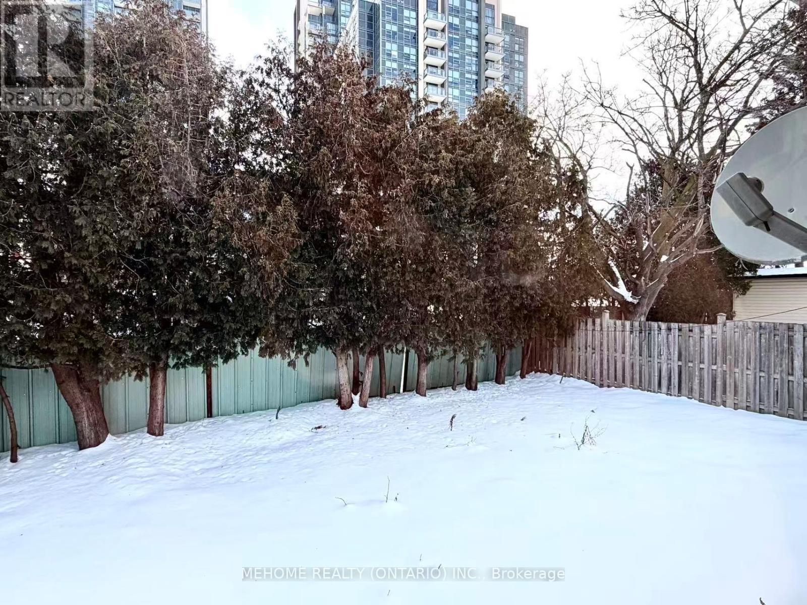 6 Clementine Square, Toronto, Ontario  M1G 2V7 - Photo 36 - E12713204