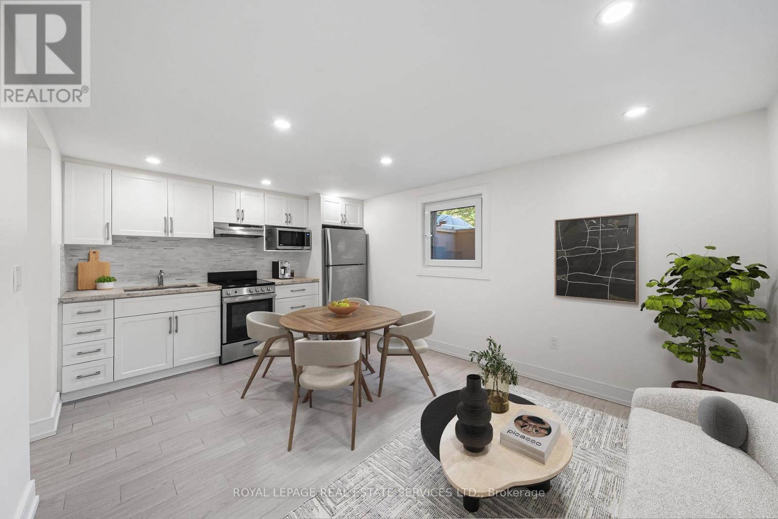 50 Arcadian Circle, Toronto, Ontario  M8W 2Y9 - Photo 36 - W12701580