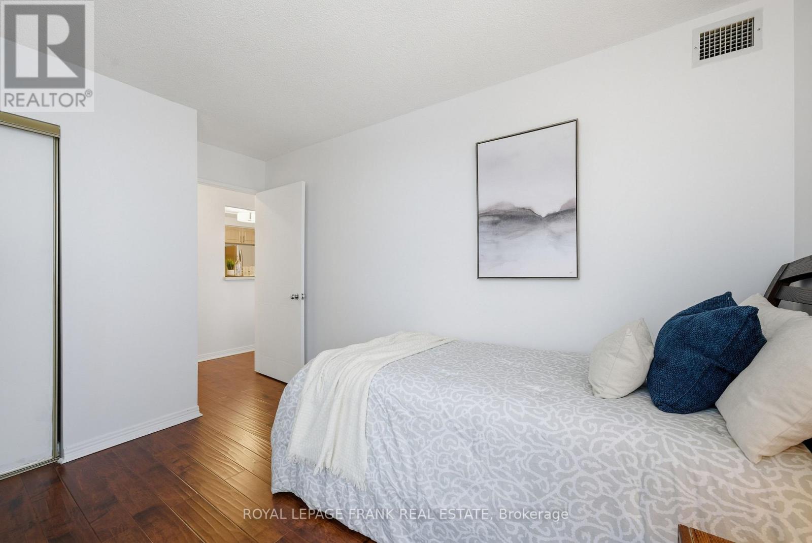 710 - 711 Rossland Road E, Whitby, Ontario  L1N 8Z1 - Photo 24 - E12715258