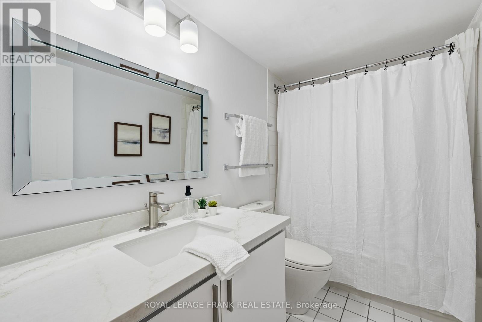 710 - 711 Rossland Road E, Whitby, Ontario  L1N 8Z1 - Photo 25 - E12715258