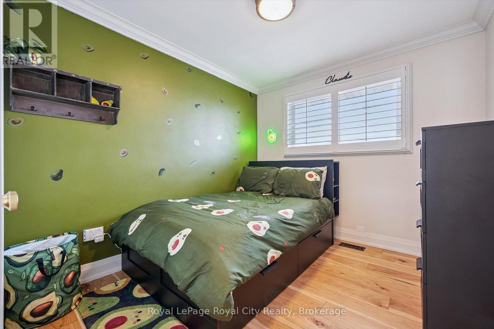 18 Uplands Place, Guelph, Ontario  N1E 3R4 - Photo 15 - X12715266