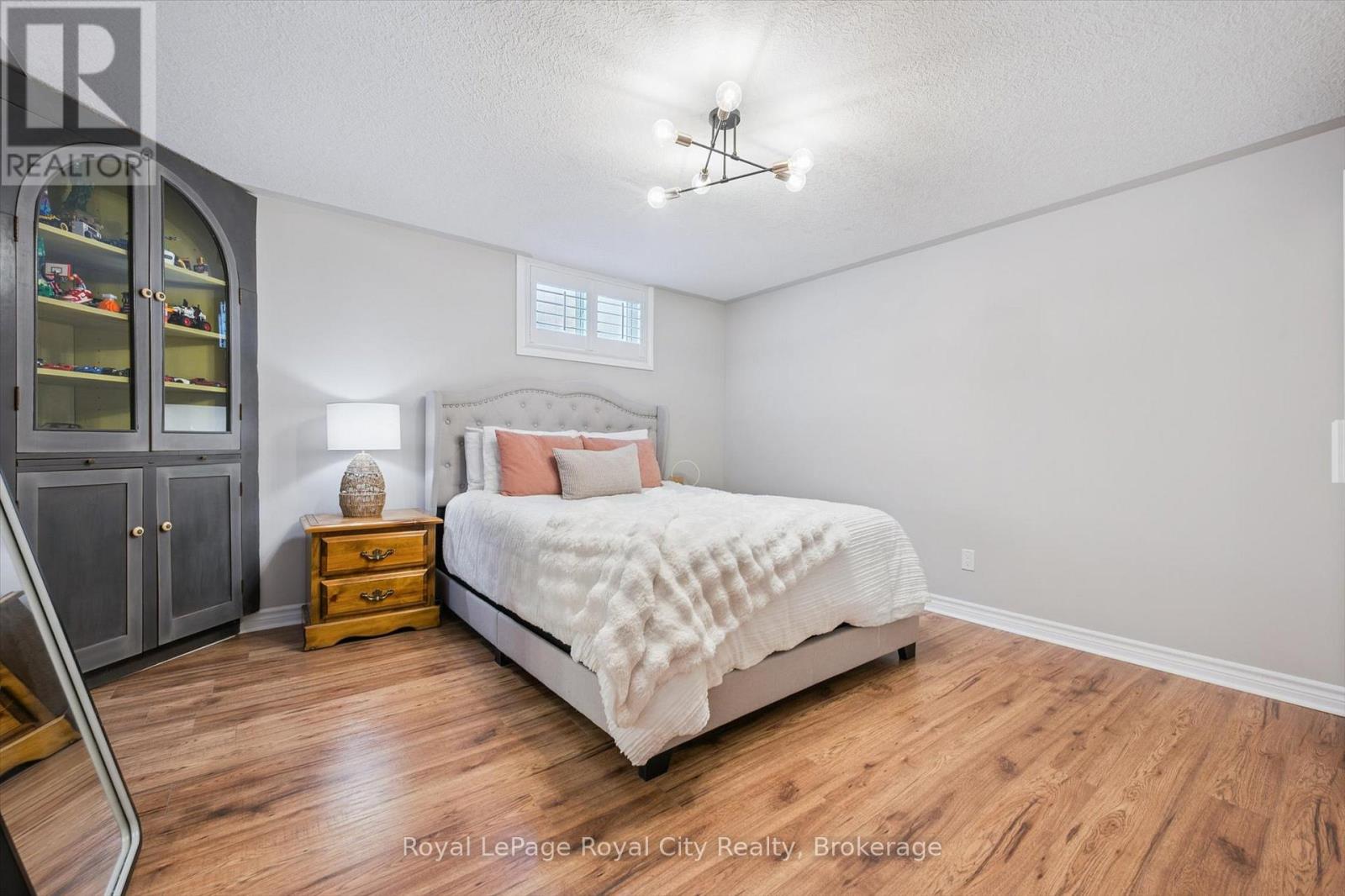 18 Uplands Place, Guelph, Ontario  N1E 3R4 - Photo 19 - X12715266