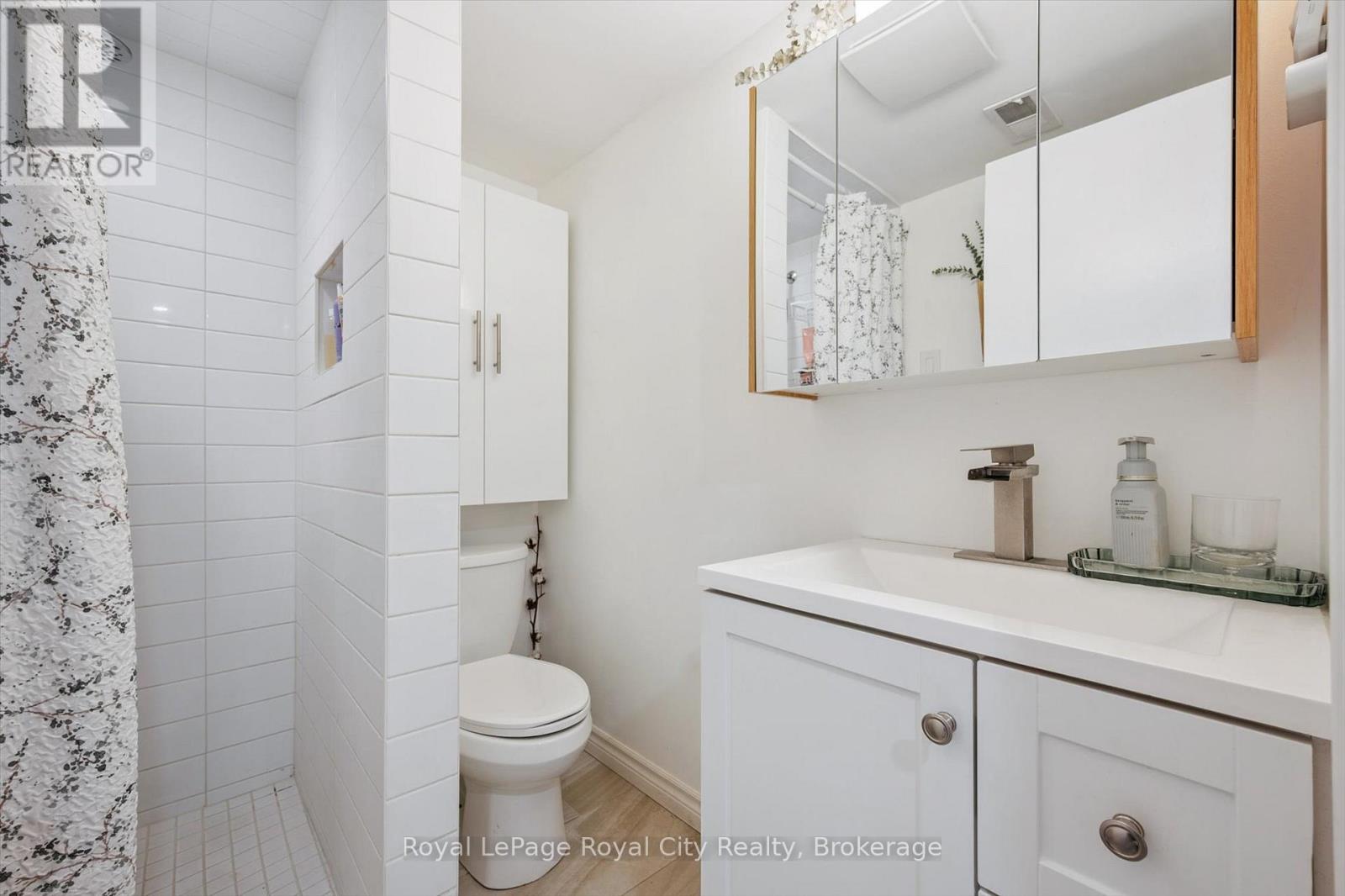 18 Uplands Place, Guelph, Ontario  N1E 3R4 - Photo 21 - X12715266