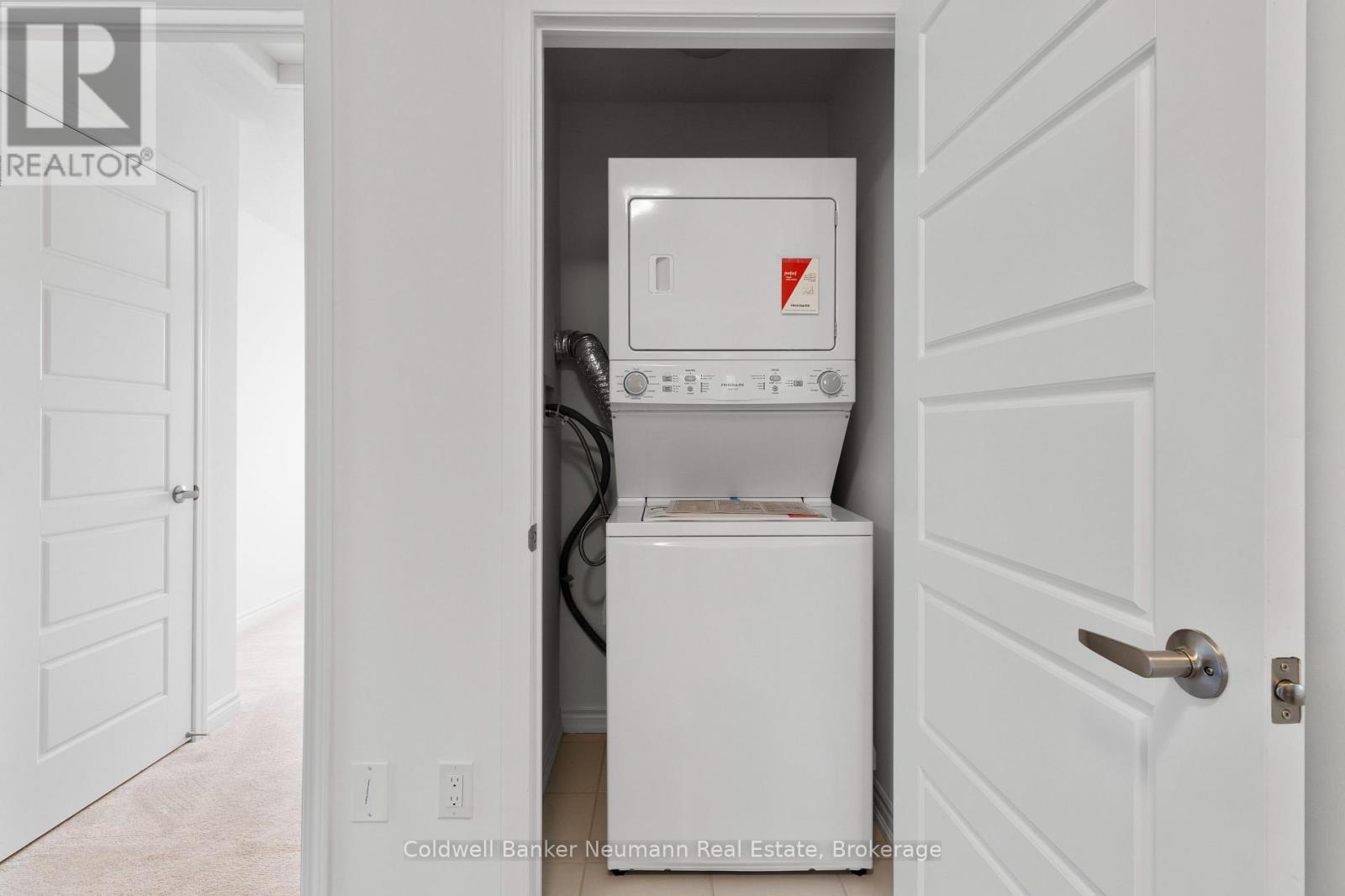 222 Histand Trail, Kitchener, Ontario  N2R 0S3 - Photo 17 - X12715324