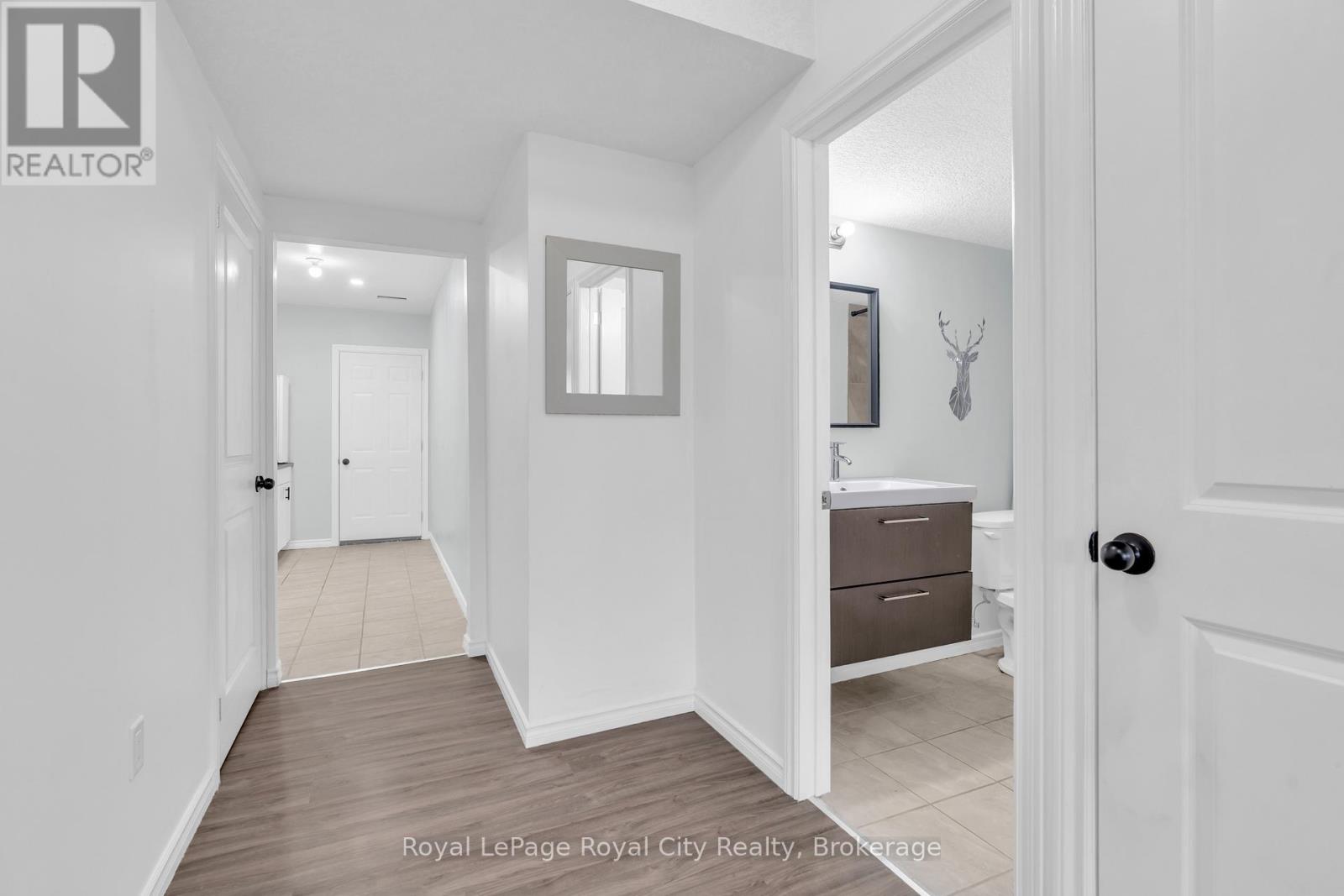 7 - 269 Watson Parkway N, Guelph, Ontario  N1E 0R3 - Photo 33 - X12715336