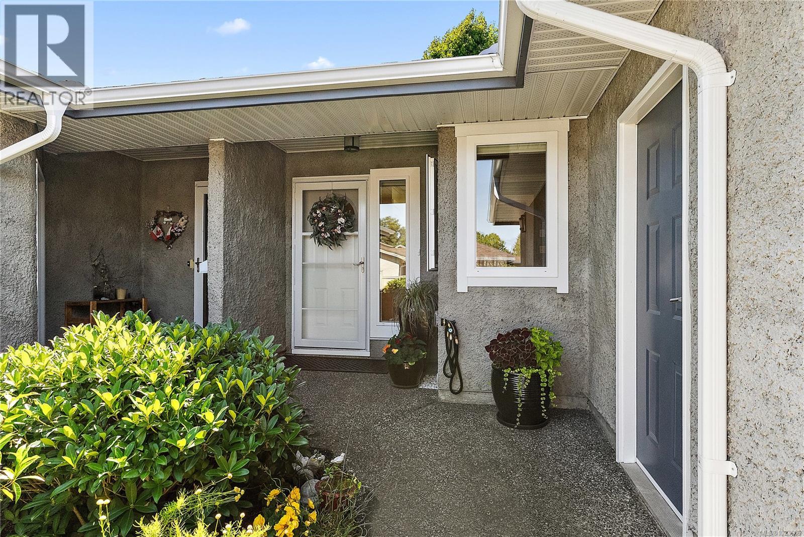 98 2600 Ferguson Rd, Central Saanich, British Columbia  V8M 2C1 - Photo 4 - 1023686