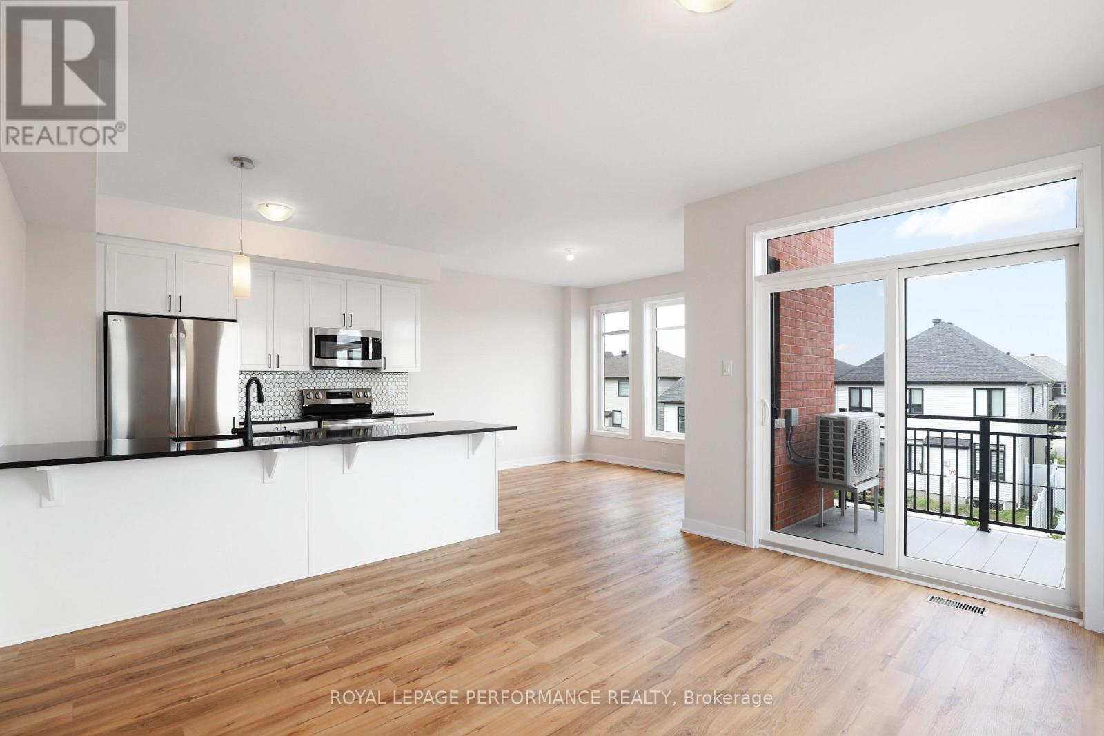 1220 Flycatcher Private, Ottawa, Ontario  K1X 0M7 - Photo 19 - X12715284