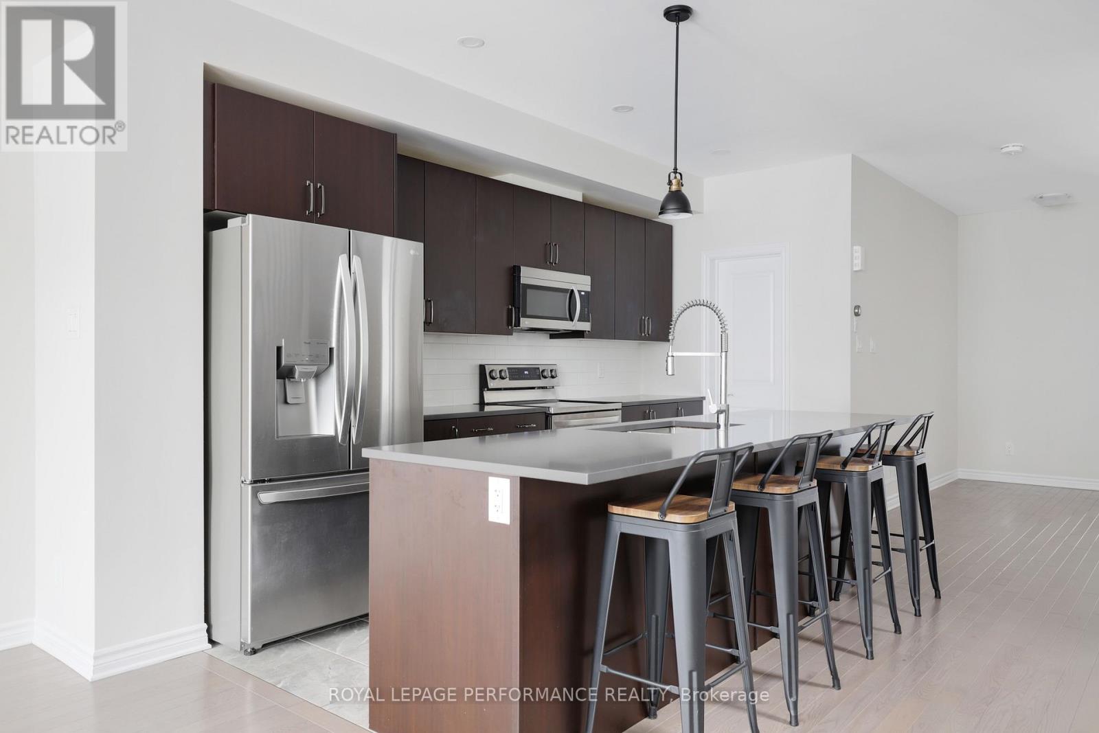 1011 Kijik Crescent, Ottawa, Ontario  K1X 0G9 - Photo 10 - X12715288