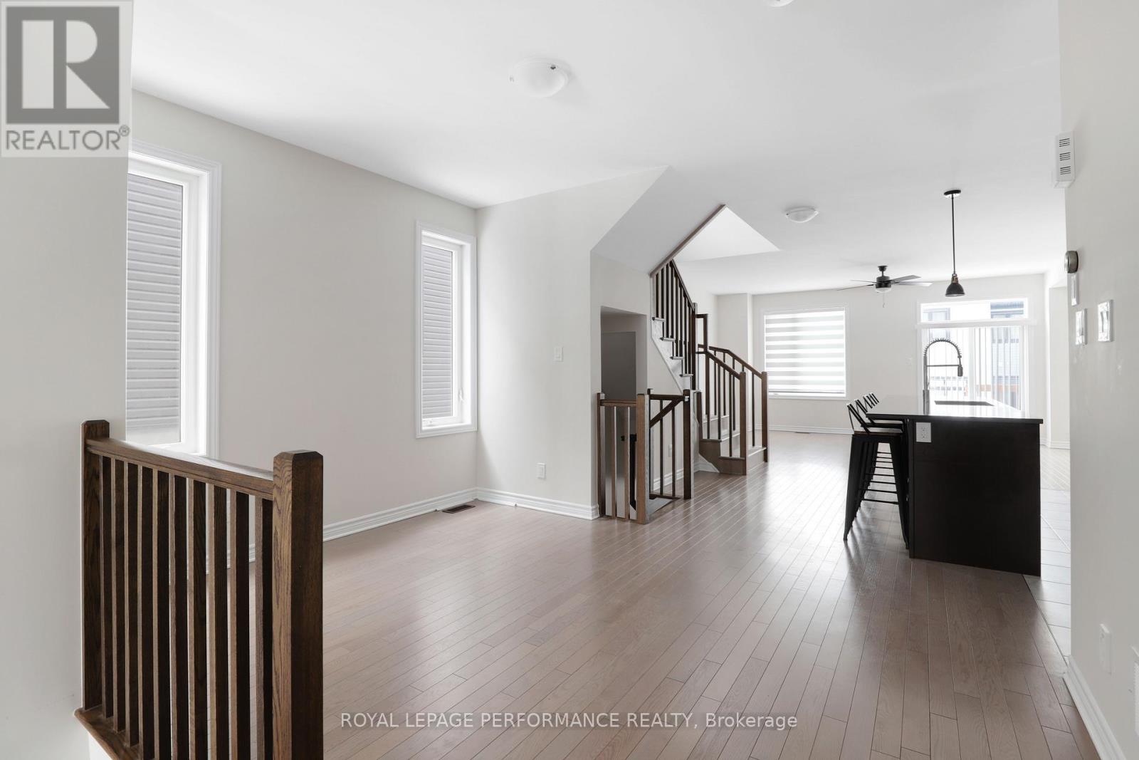 1011 Kijik Crescent, Ottawa, Ontario  K1X 0G9 - Photo 5 - X12715288