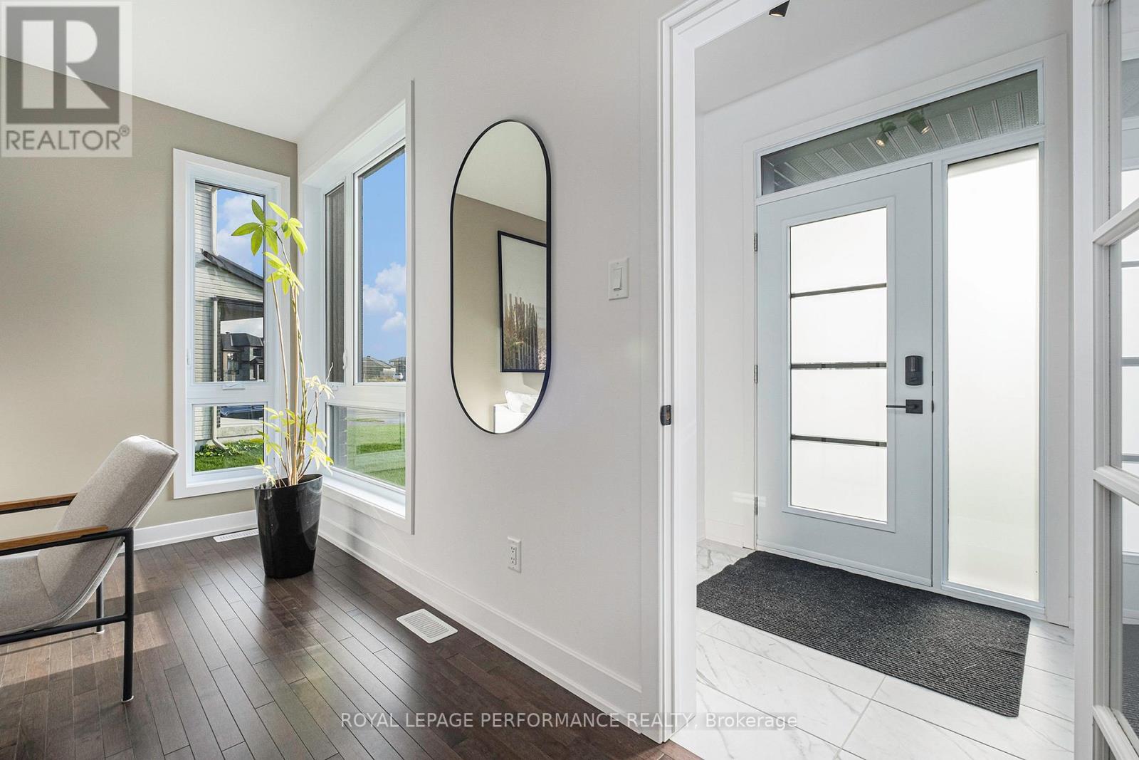 19 Rutile Street, Clarence-Rockland, Ontario  K4K 0M6 - Photo 2 - X12715322