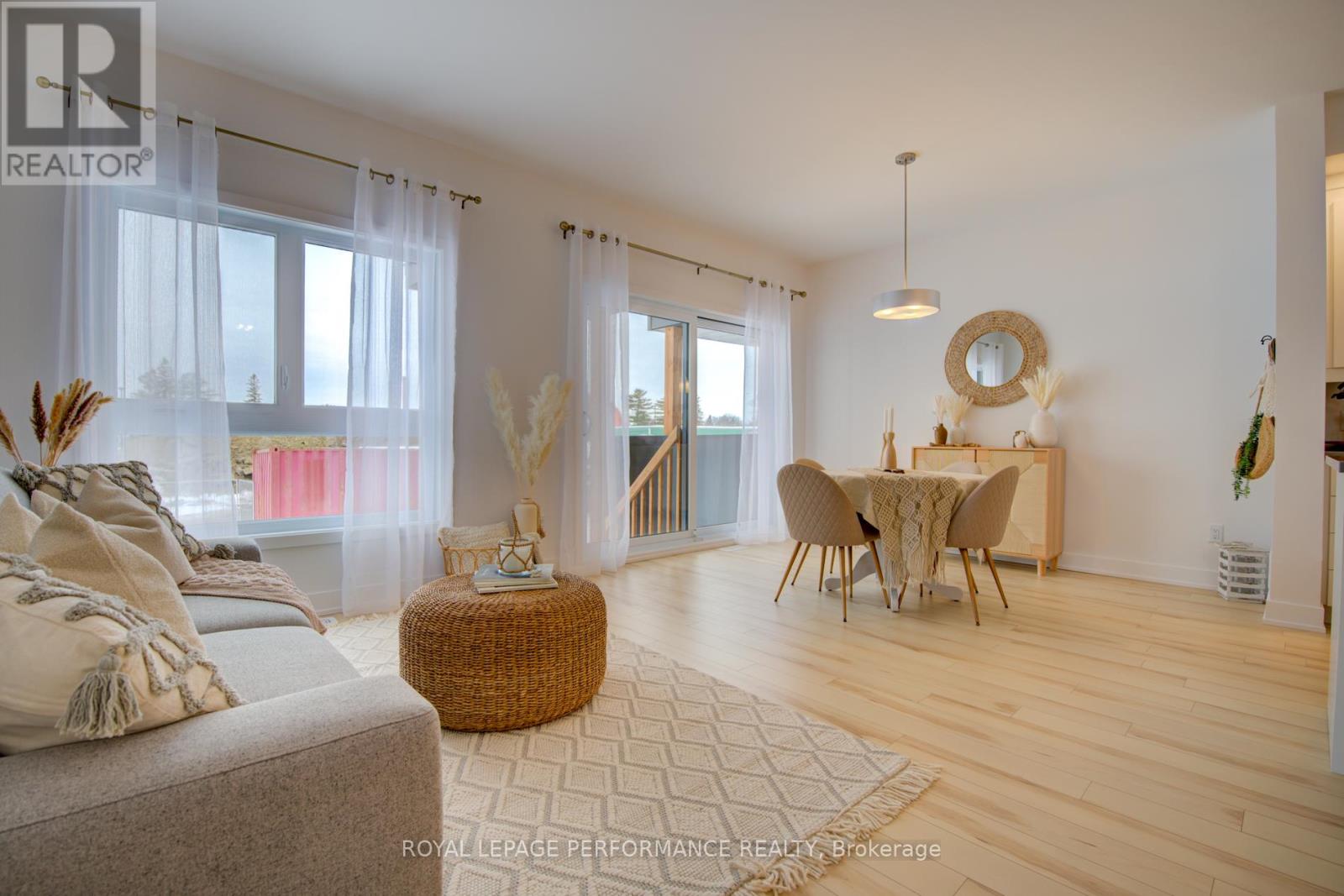 Th-166a Cypress Street, The Nation, Ontario  K0A 2M0 - Photo 12 - X12715338