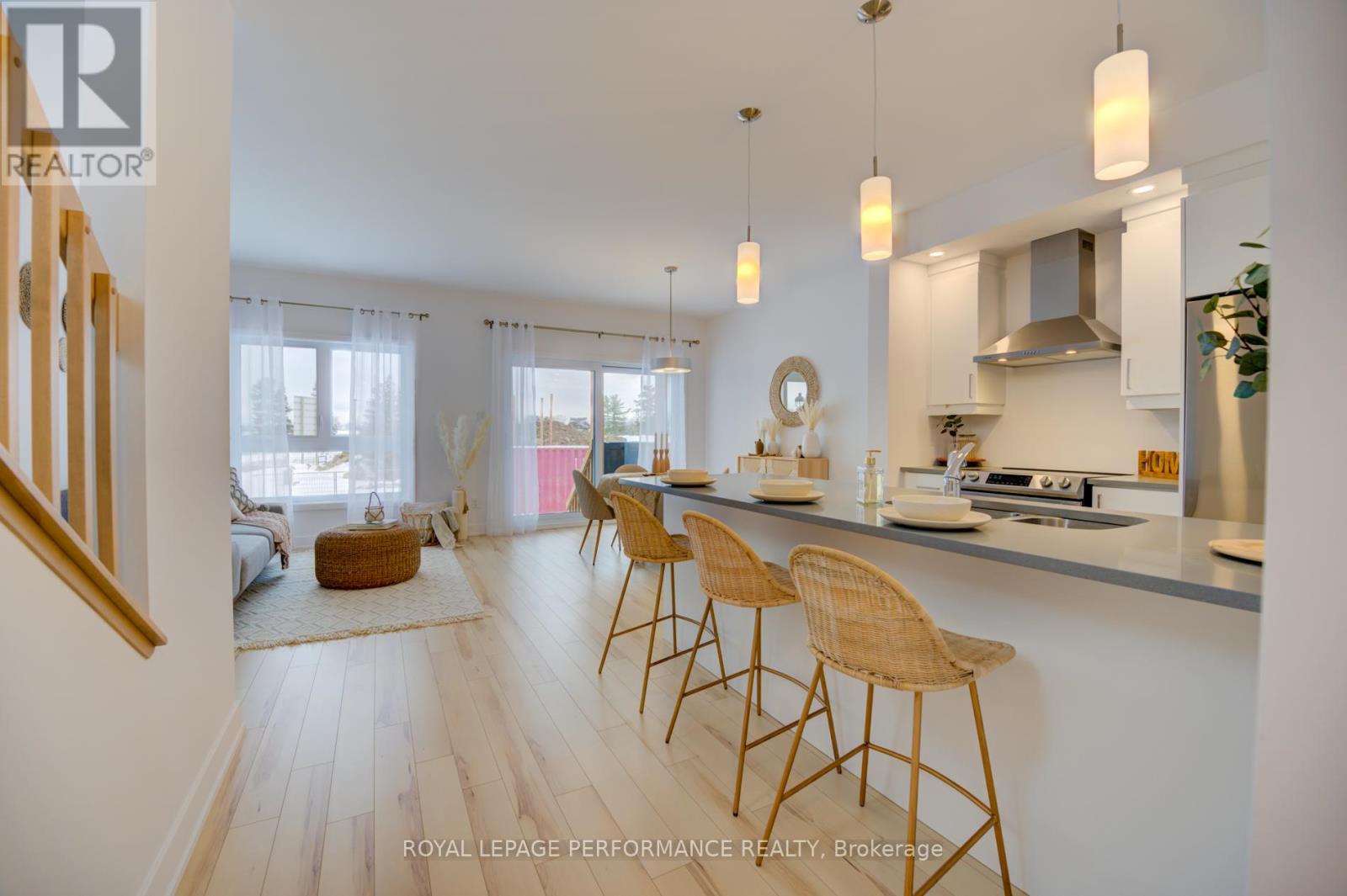 Th-166b Cypress Street, The Nation, Ontario  K0A 2M0 - Photo 6 - X12715340