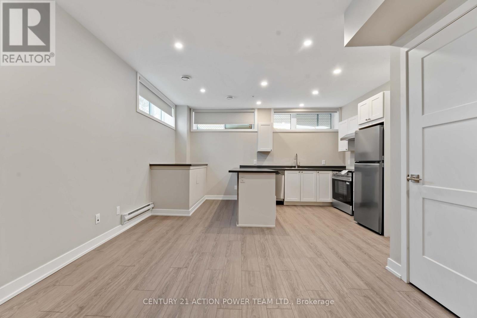 B - 280 Levis Avenue S, Ottawa, Ontario  K1L 6H6 - Photo 7 - X12715392