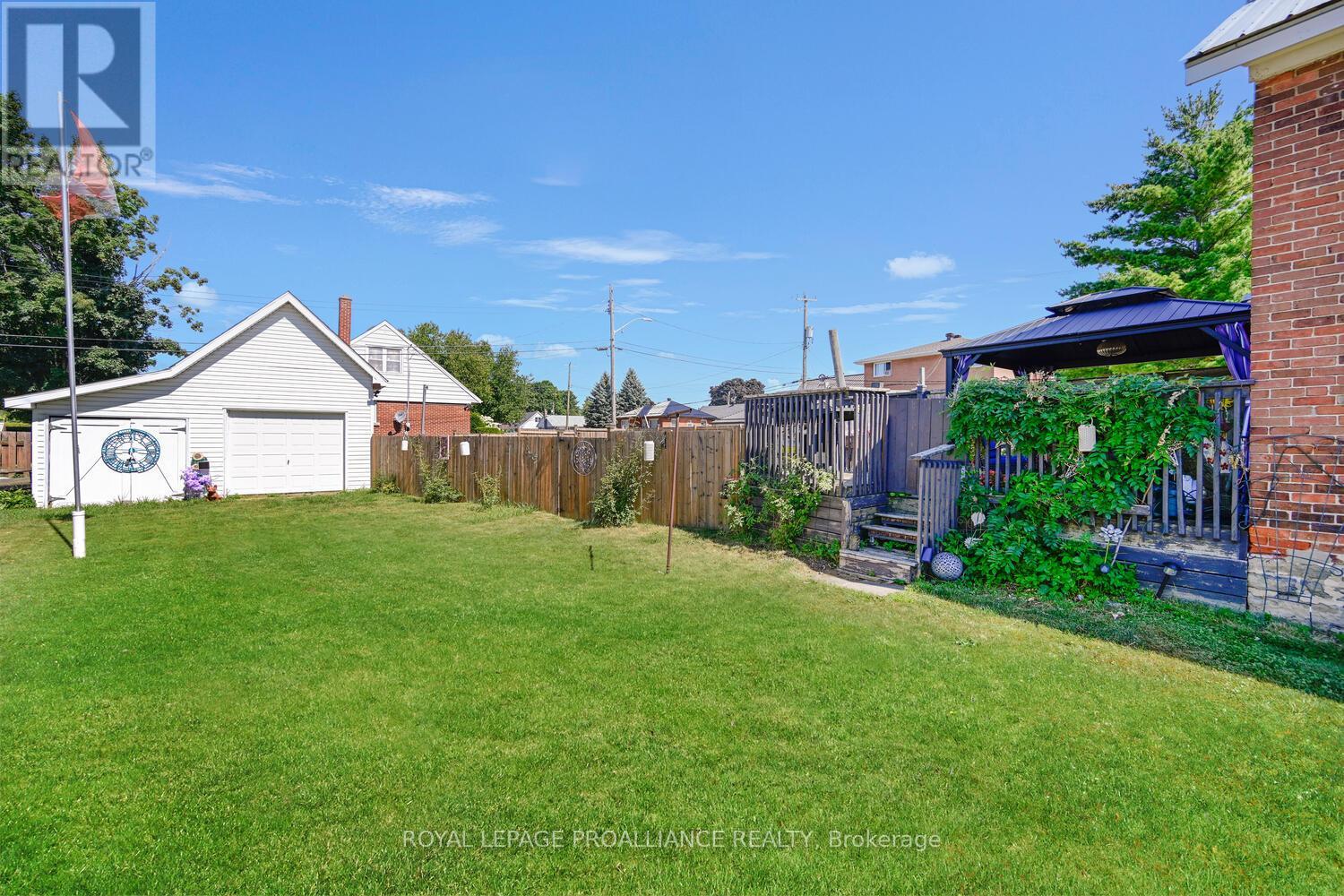 394 Park Street E, Prescott, Ontario  K0E 1T0 - Photo 26 - X12715282