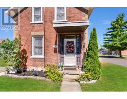 394 PARK STREET E, Prescott, Ontario