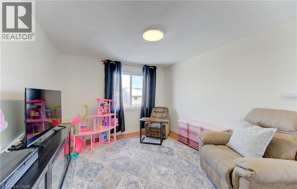 43 Big Springs Court, Kitchener, Ontario  N2E 4H2 - Photo 26 - 40796853