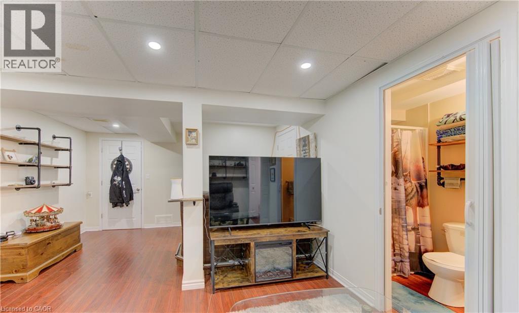 43 Big Springs Court, Kitchener, Ontario  N2E 4H2 - Photo 33 - 40796853