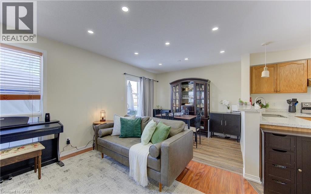 43 Big Springs Court, Kitchener, Ontario  N2E 4H2 - Photo 13 - 40796853