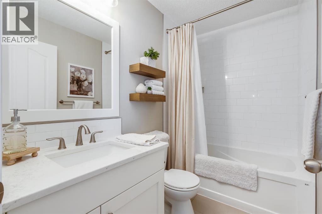 720 Woodside Drive Nw, Airdrie, Alberta  T4B 2H1 - Photo 28 - A2266238