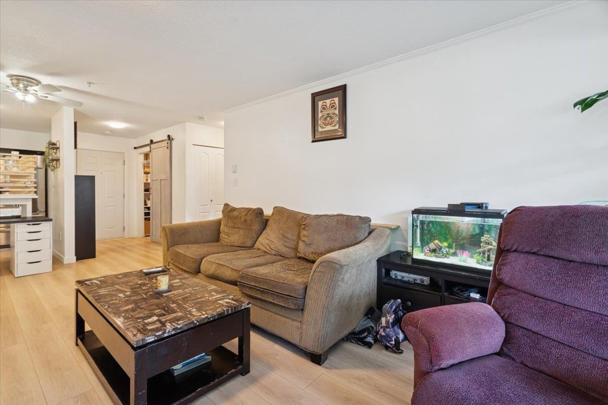 105 2962 Trethewey Street, Abbotsford, British Columbia  V2T 4M3 - Photo 6 - R3081601