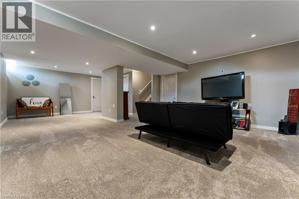 8 Lorne Card Drive, Paris, Ontario  N3L 0H8 - Photo 17 - 40799666