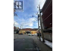 LOWER - 492 PARLIAMENT STREET, Toronto, Ontario