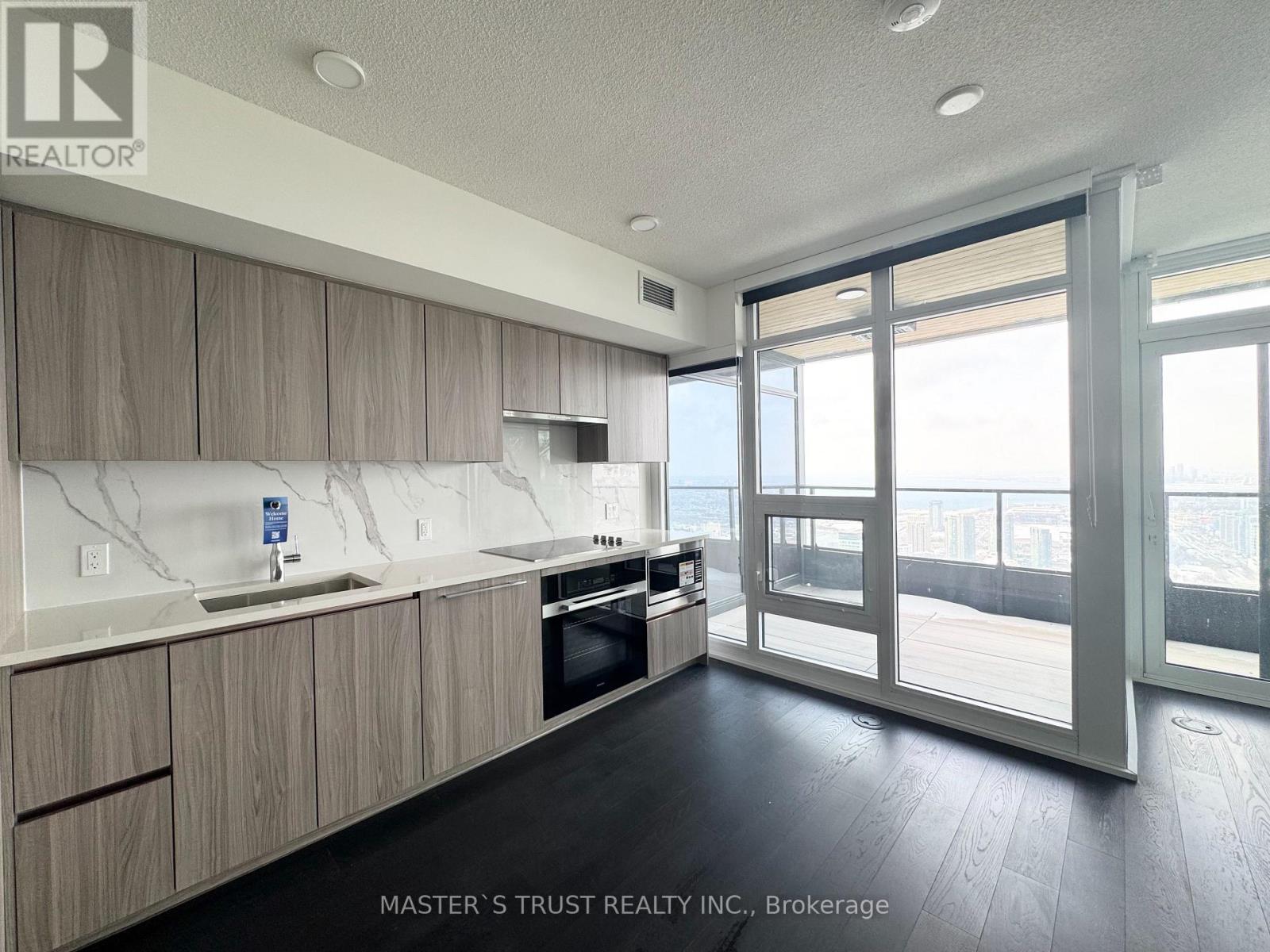 7509 - 3 Concord Cityplace Way, Toronto, Ontario  M5V 0X4 - Photo 9 - C12715390