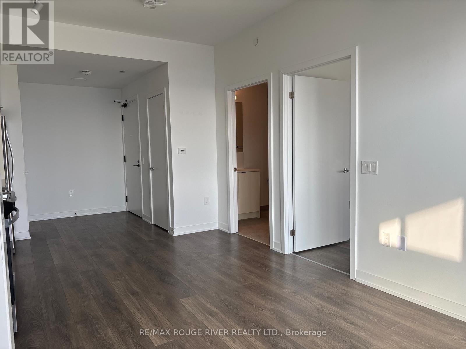 905 - 1606 Charles Street, Whitby, Ontario  L1N 0P1 - Photo 11 - E12715248