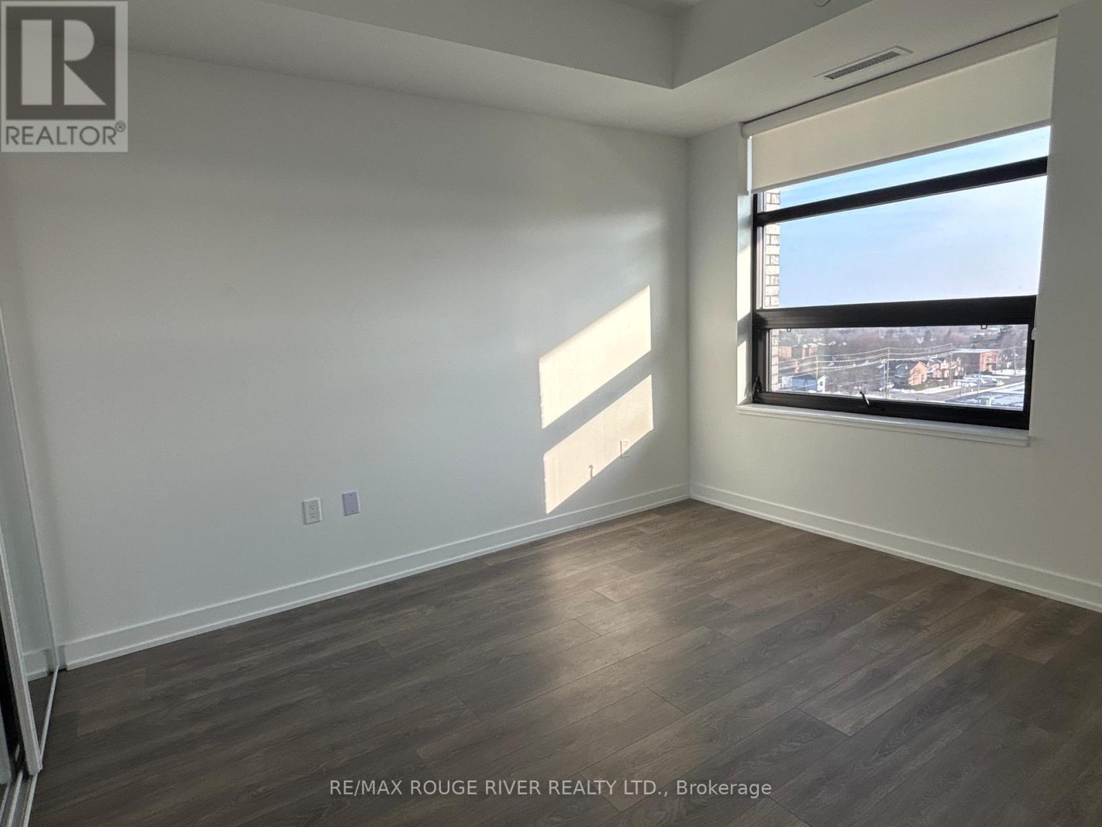 905 - 1606 Charles Street, Whitby, Ontario  L1N 0P1 - Photo 12 - E12715248