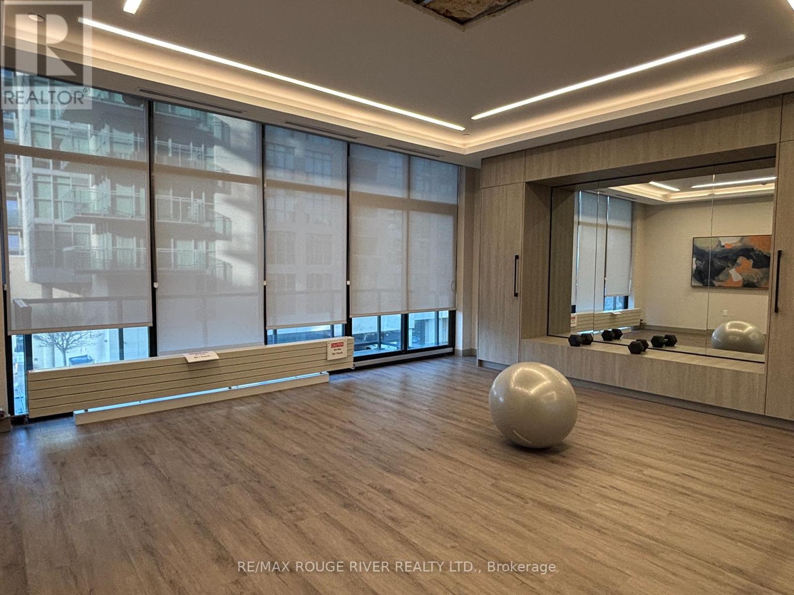 905 - 1606 Charles Street, Whitby, Ontario  L1N 0P1 - Photo 3 - E12715248