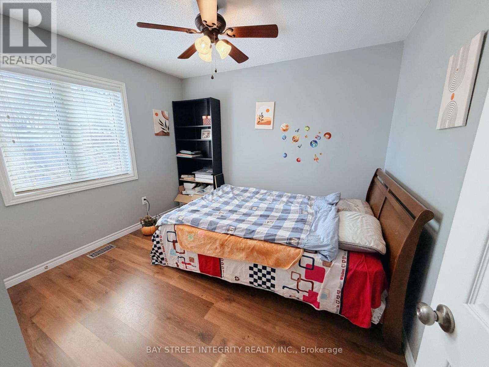 78 Glendower Crescent, Georgina, Ontario  L4P 0A1 - Photo 12 - N12715300