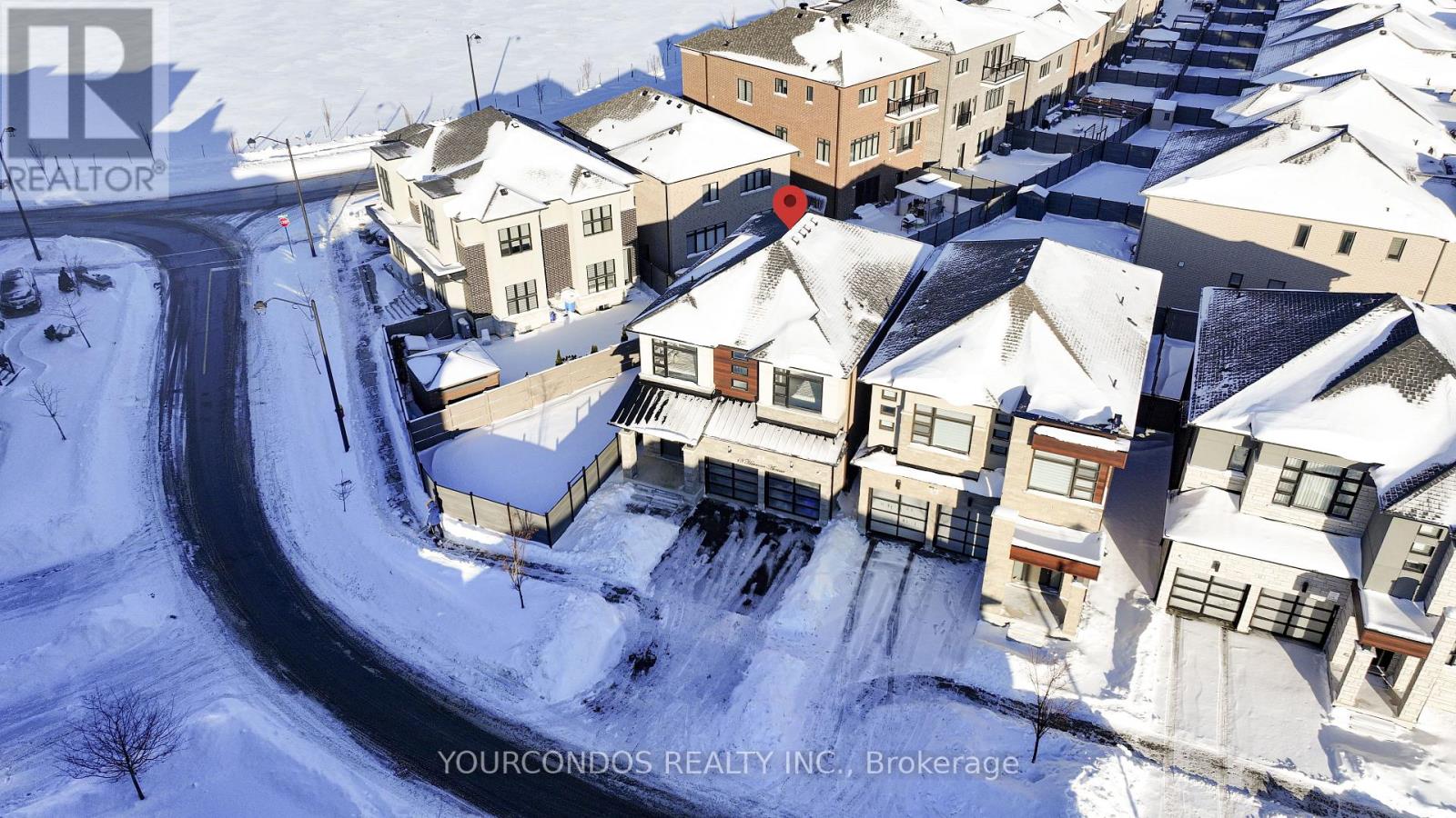 18 HARMAN AVENUE, Richmond Hill, Ontario