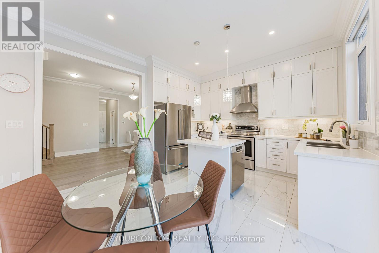 18 Harman Avenue, Richmond Hill, Ontario  L4S 0G9 - Photo 14 - N12715382