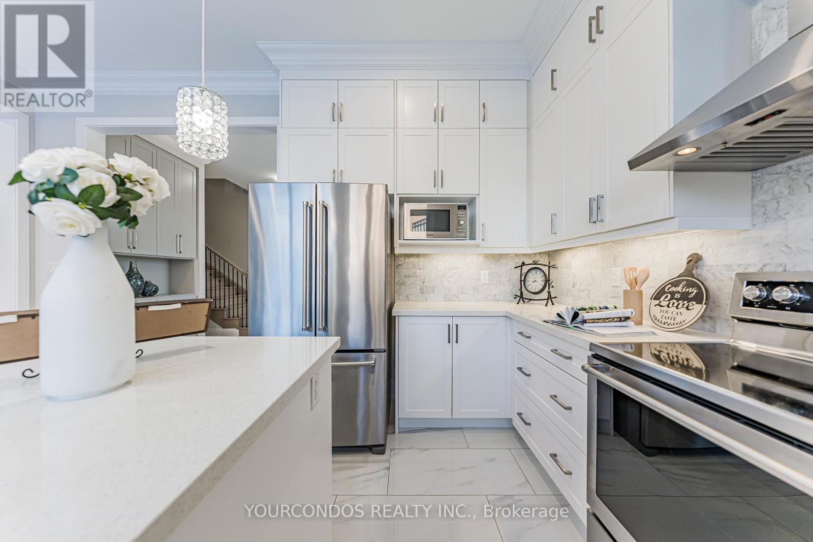 18 Harman Avenue, Richmond Hill, Ontario  L4S 0G9 - Photo 21 - N12715382