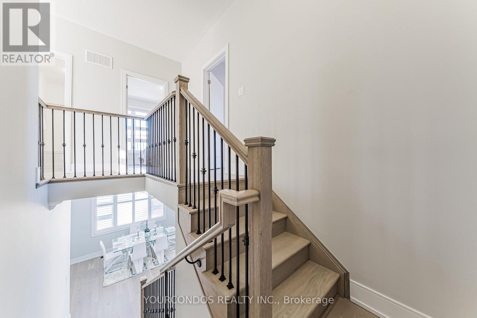 18 Harman Avenue, Richmond Hill, Ontario  L4S 0G9 - Photo 22 - N12715382