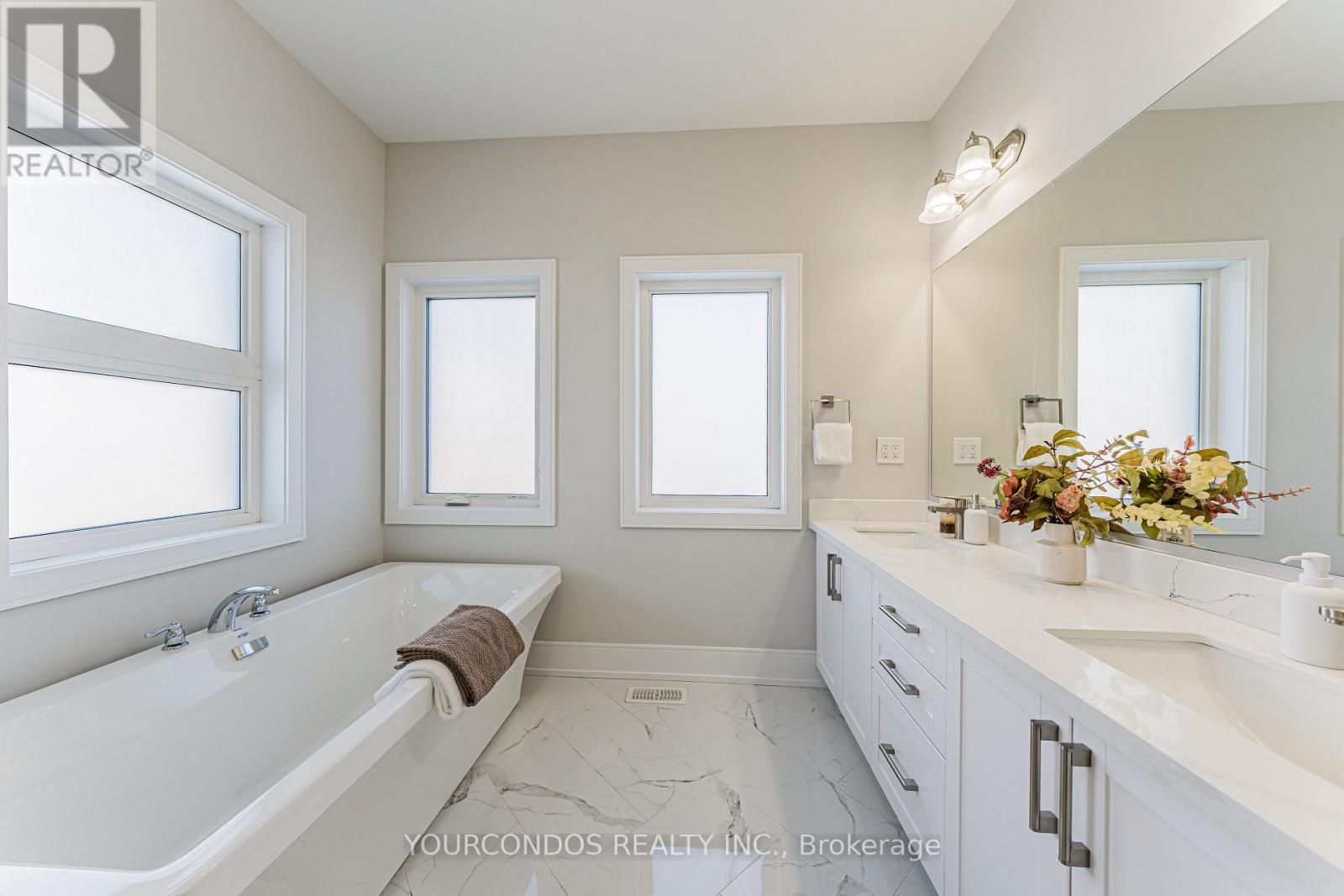 18 Harman Avenue, Richmond Hill, Ontario  L4S 0G9 - Photo 28 - N12715382