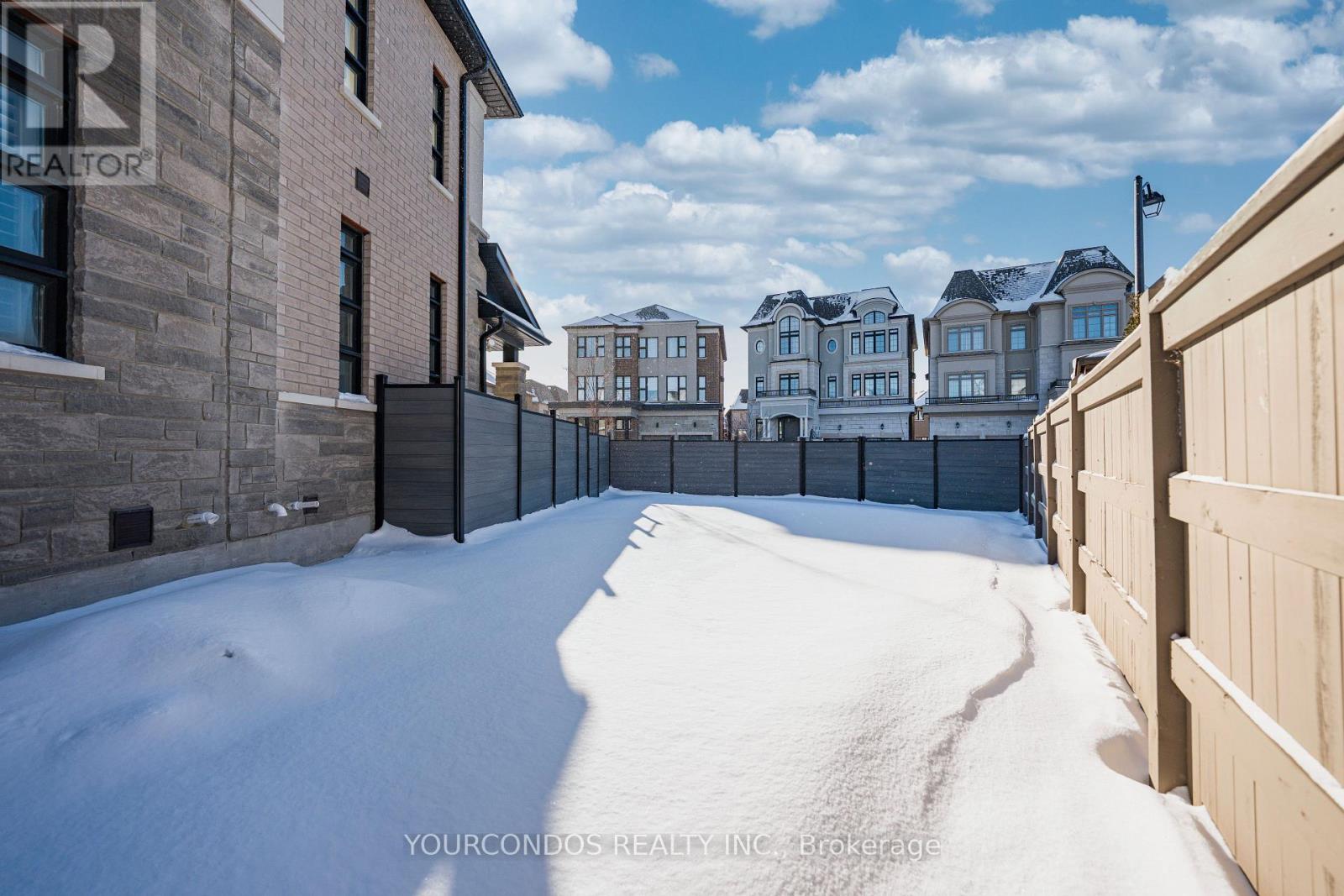 18 Harman Avenue, Richmond Hill, Ontario  L4S 0G9 - Photo 49 - N12715382