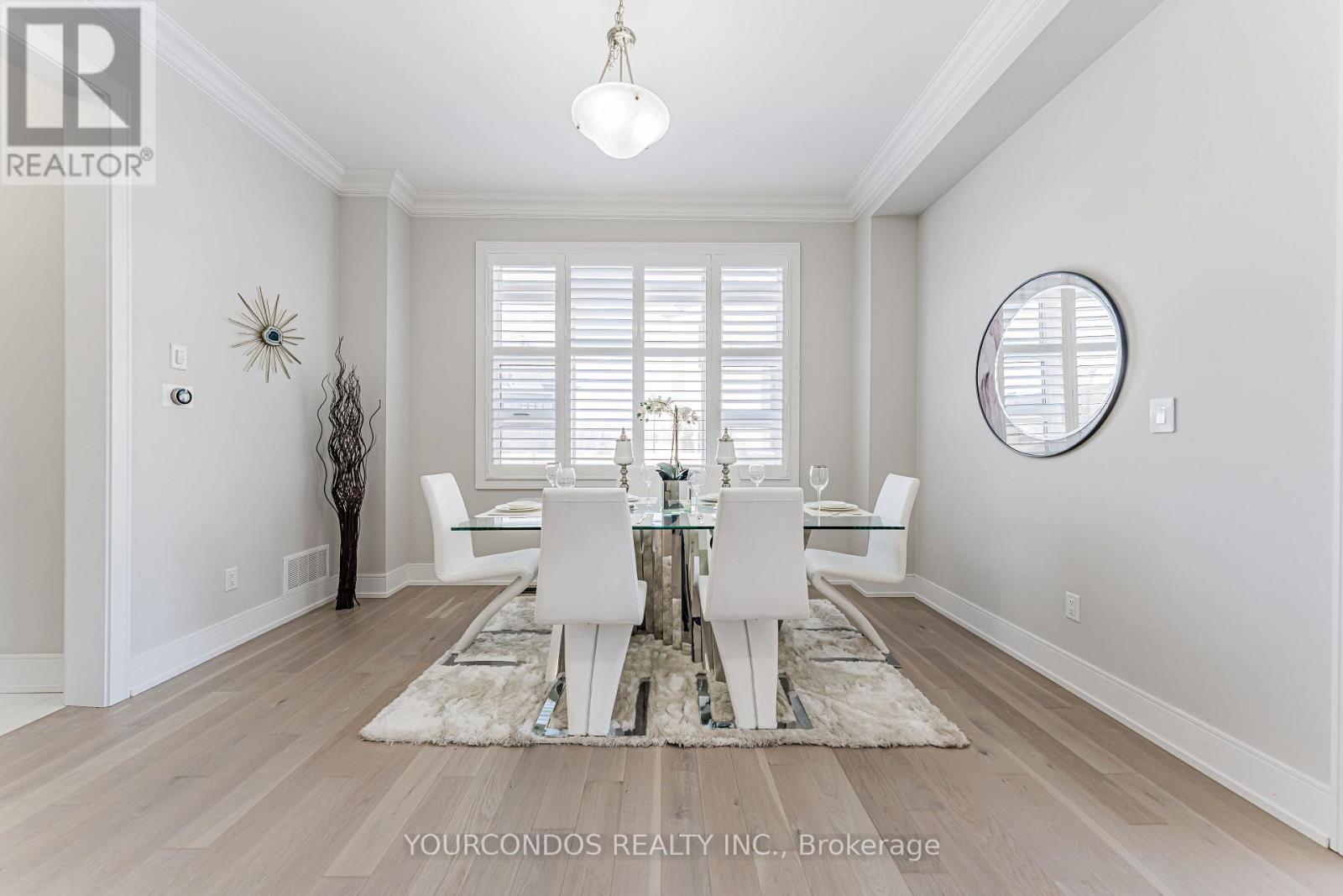 18 Harman Avenue, Richmond Hill, Ontario  L4S 0G9 - Photo 8 - N12715382