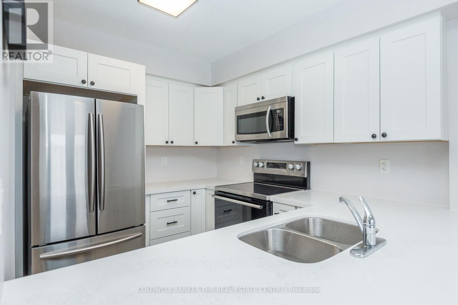 302 - 125 Bond Street, Orillia, Ontario  L3V 1J7 - Photo 8 - S12715370