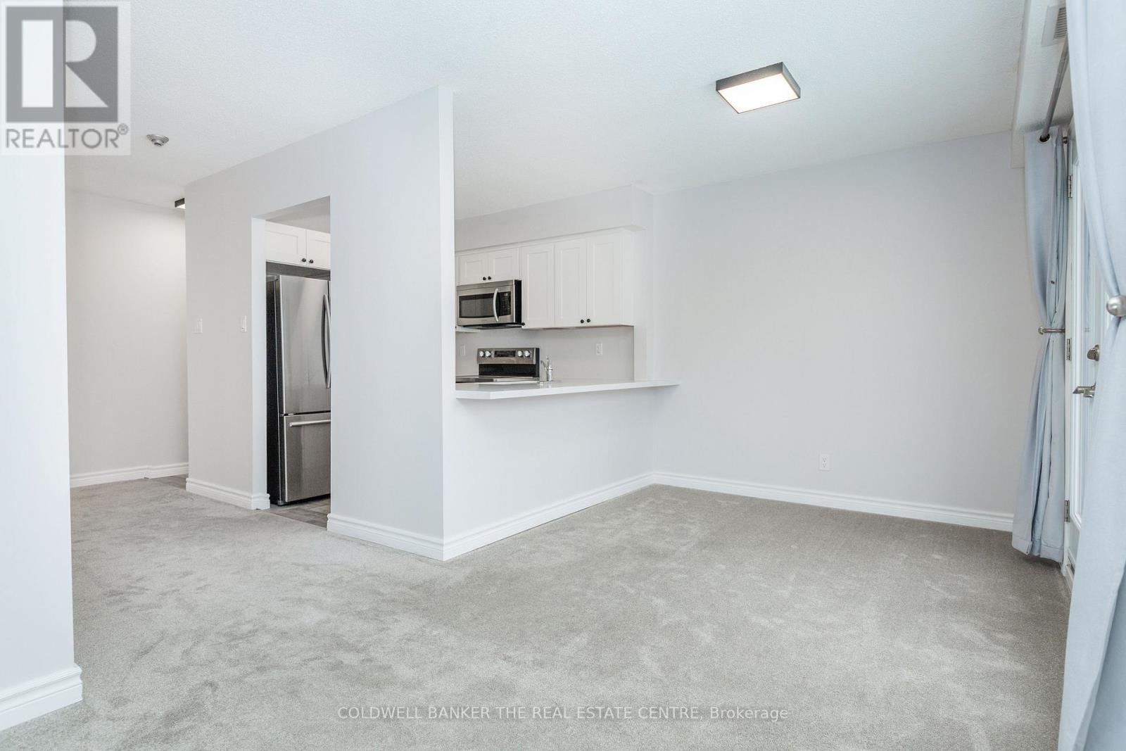 302 - 125 Bond Street, Orillia, Ontario  L3V 1J7 - Photo 9 - S12715370