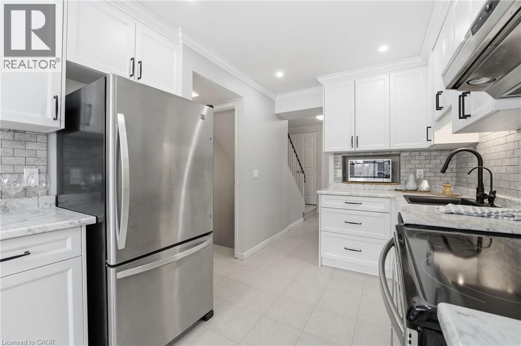 30 Green Valley Drive Unit# 74, Kitchener, Ontario  N2P 1G8 - Photo 14 - 40799457