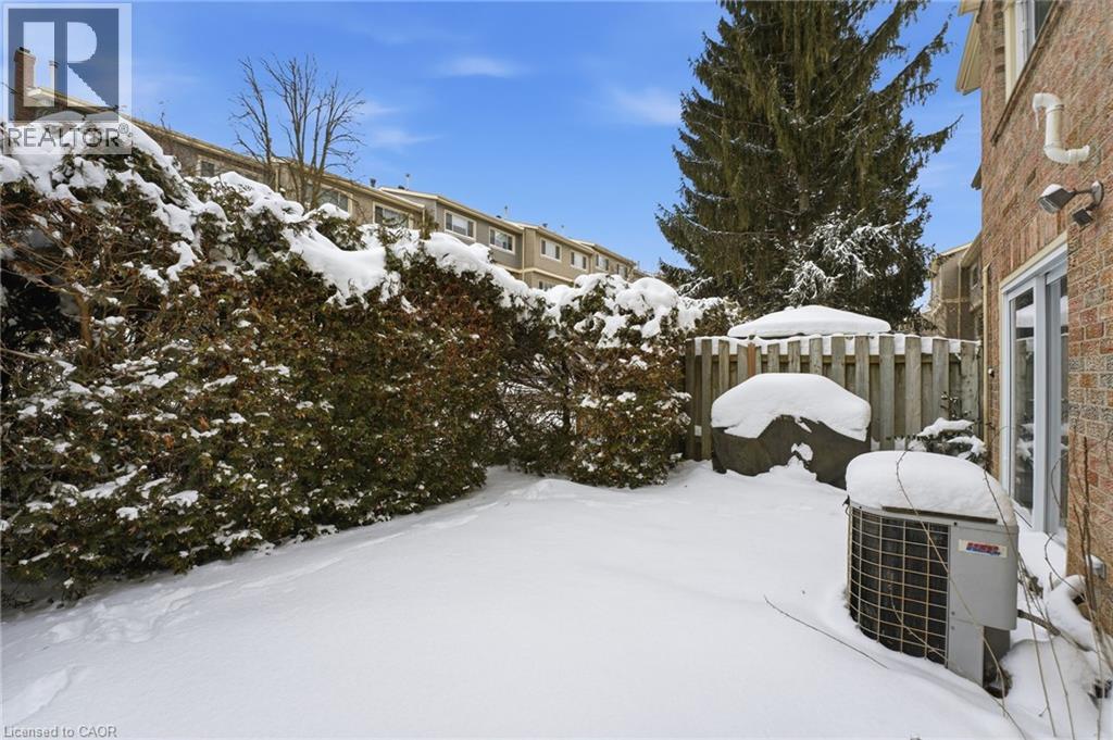 30 Green Valley Drive Unit# 74, Kitchener, Ontario  N2P 1G8 - Photo 31 - 40799457