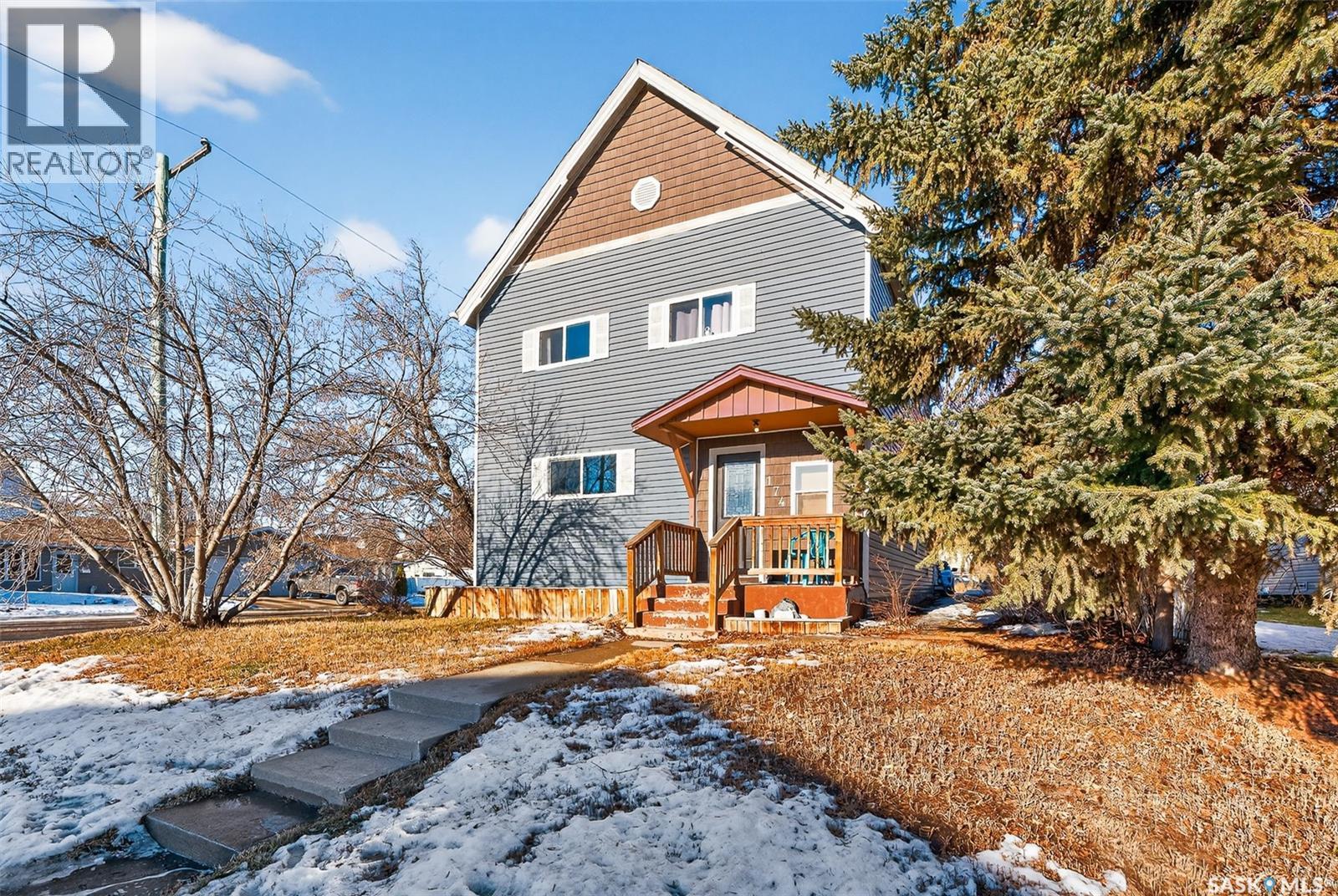 174 Ominica Street W, Moose Jaw, Saskatchewan  S6H 1X2 - Photo 2 - SK026978