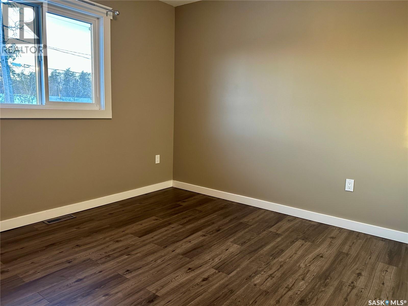 595 Cook Crescent, La Ronge, Saskatchewan  S0J 1L0 - Photo 5 - SK027153