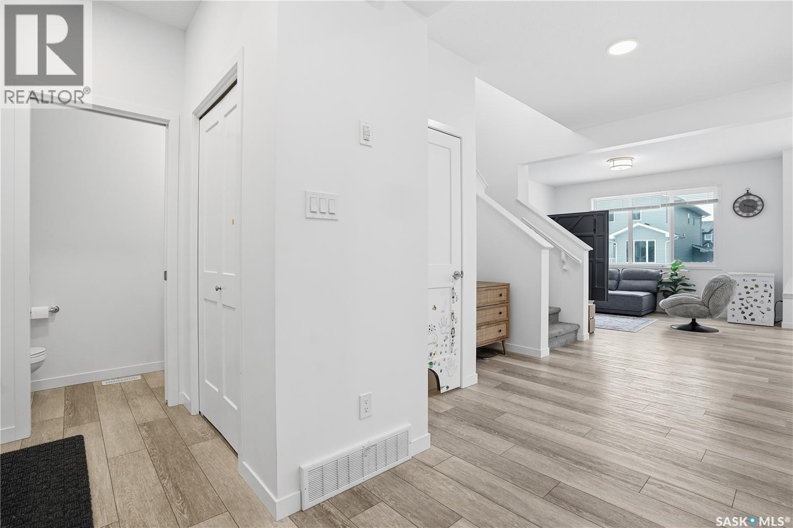 5409 Nicholson Avenue, Regina, Saskatchewan  S4V 4B3 - Photo 6 - SK027077