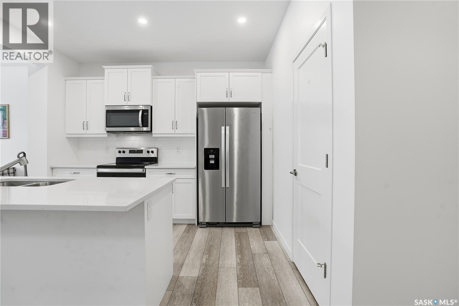 5409 Nicholson Avenue, Regina, Saskatchewan  S4V 4B3 - Photo 8 - SK027077