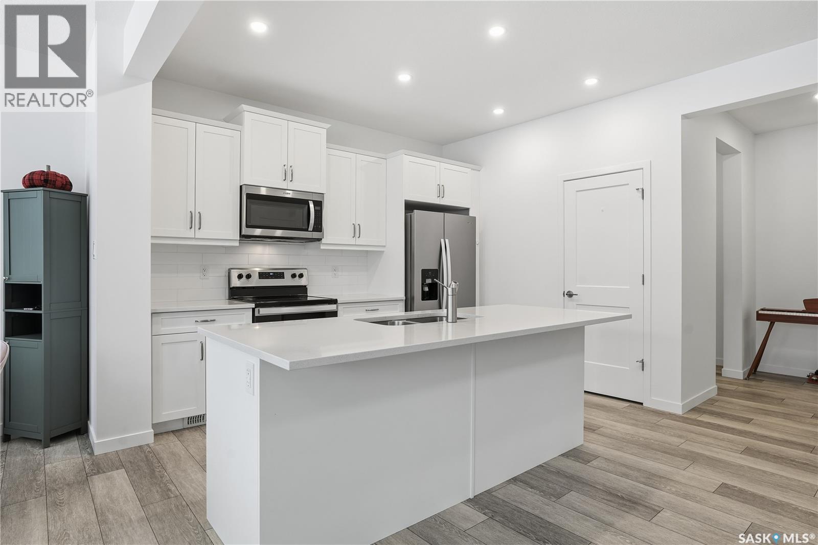 5409 Nicholson Avenue, Regina, Saskatchewan  S4V 4B3 - Photo 9 - SK027077