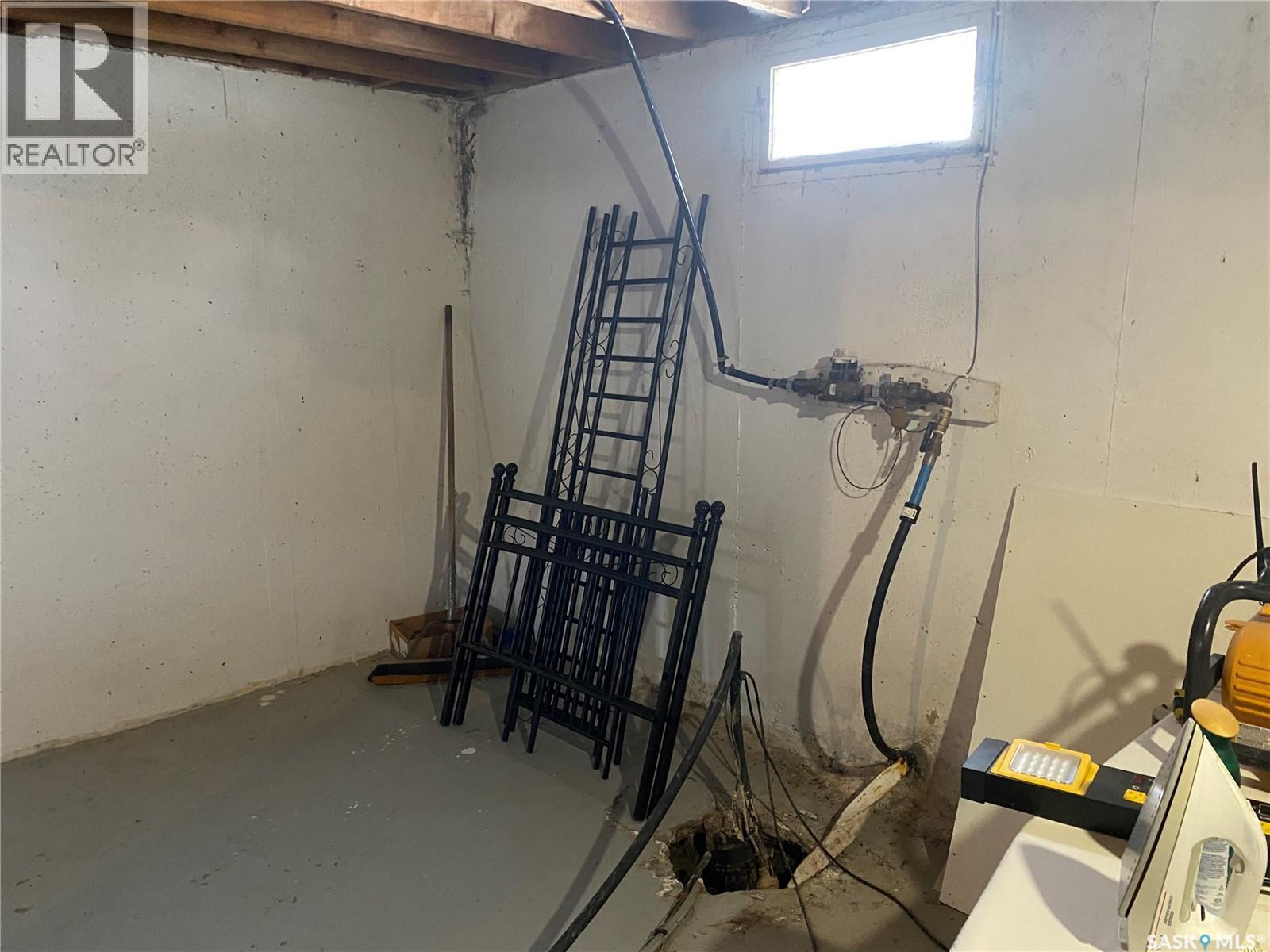 Kisil Estate Farm, St. Louis, Saskatchewan  S0J 2C0 - Photo 31 - SK026987