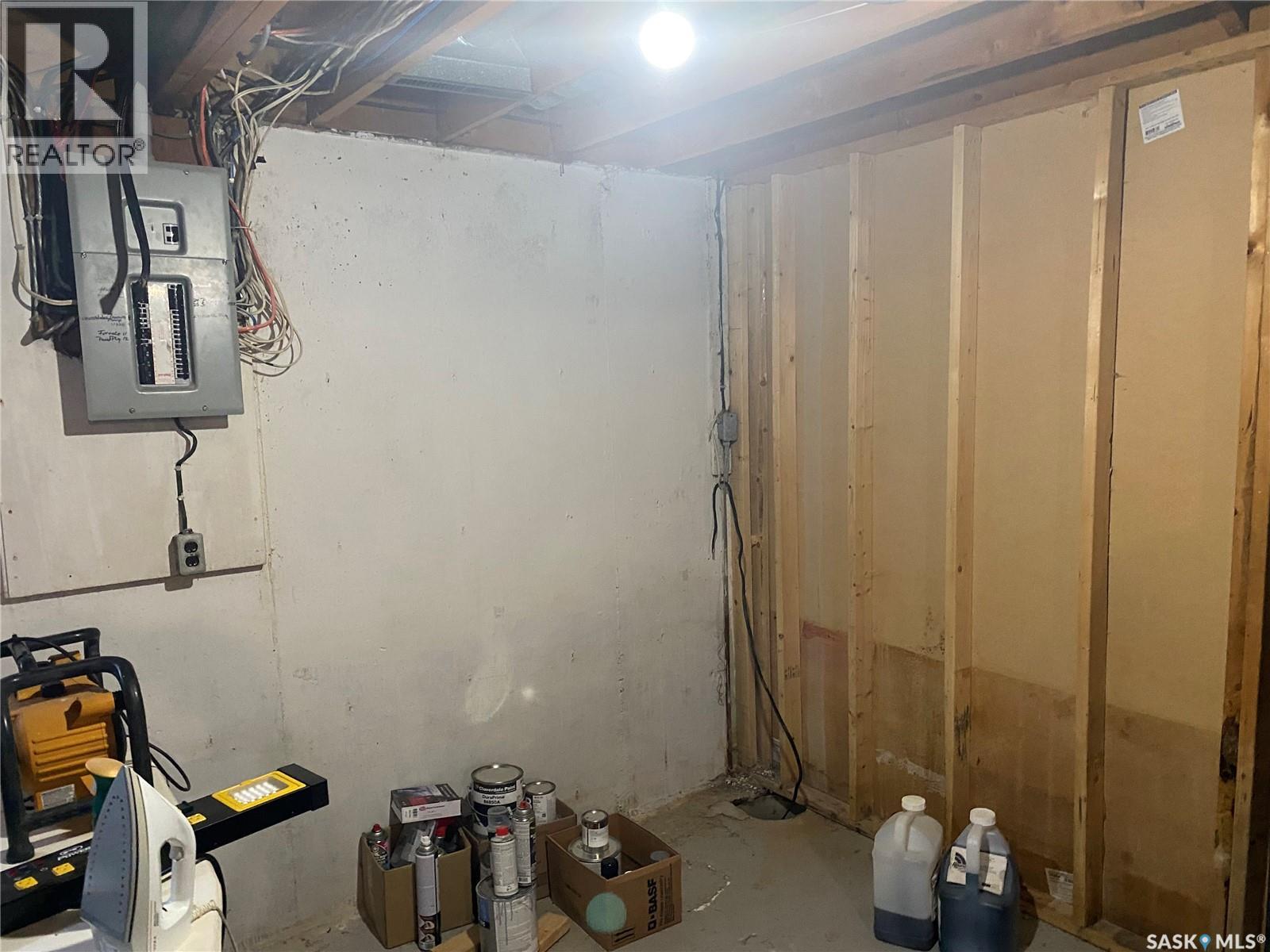 Kisil Estate Farm, St. Louis, Saskatchewan  S0J 2C0 - Photo 32 - SK026987