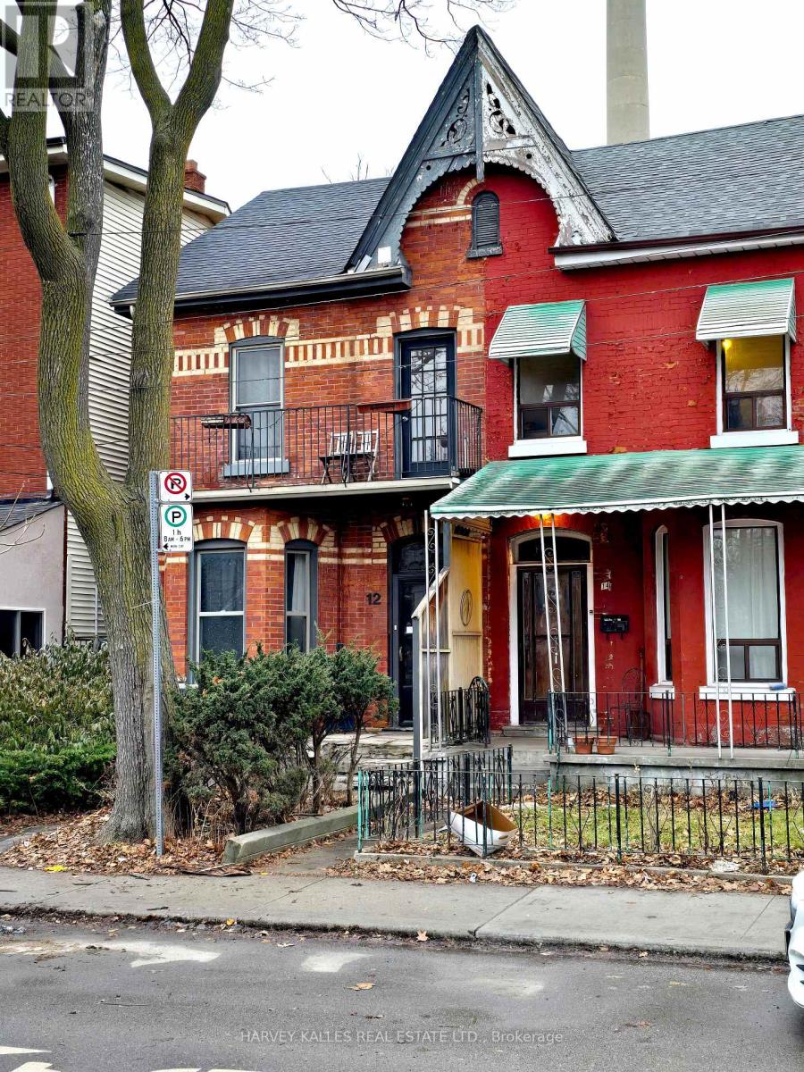 12 Bellevue Avenue, Toronto, Ontario  M5T 2N4 - Photo 2 - C12715368